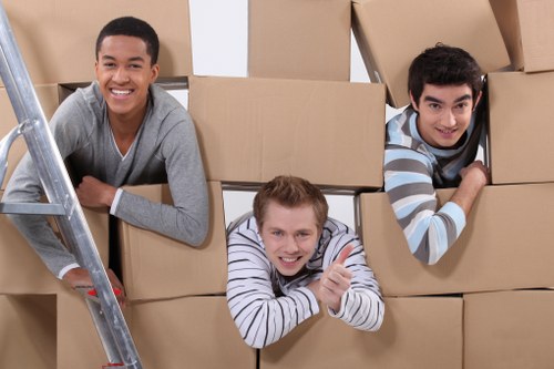 Furniture loading and transport support for a move in Putney