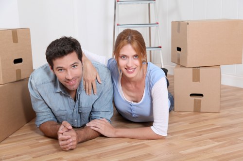 Large moving vehicle suitable for residential and commercial removals in Putney