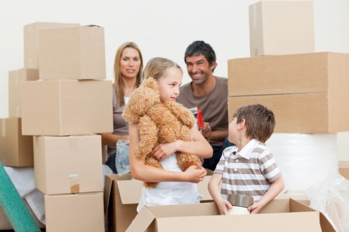 Local van service helping with household items in Putney